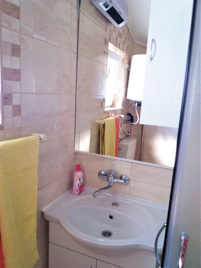 Apartment Roko Vir Kültér fotó